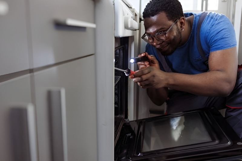 Oven & Stove repair in Beverly Hills